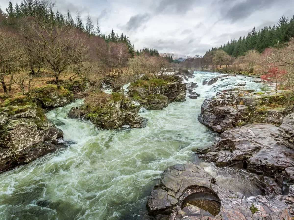 Cambiamento del clima, ecco come altera il flusso dei fiumi