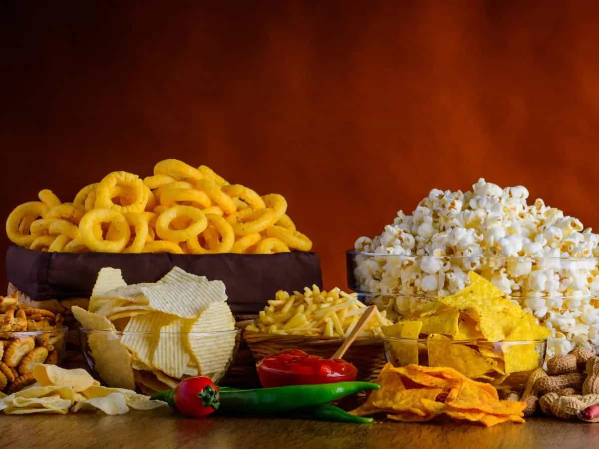 Cibi ultra-processati, nei giovani fanno aumentare la fame