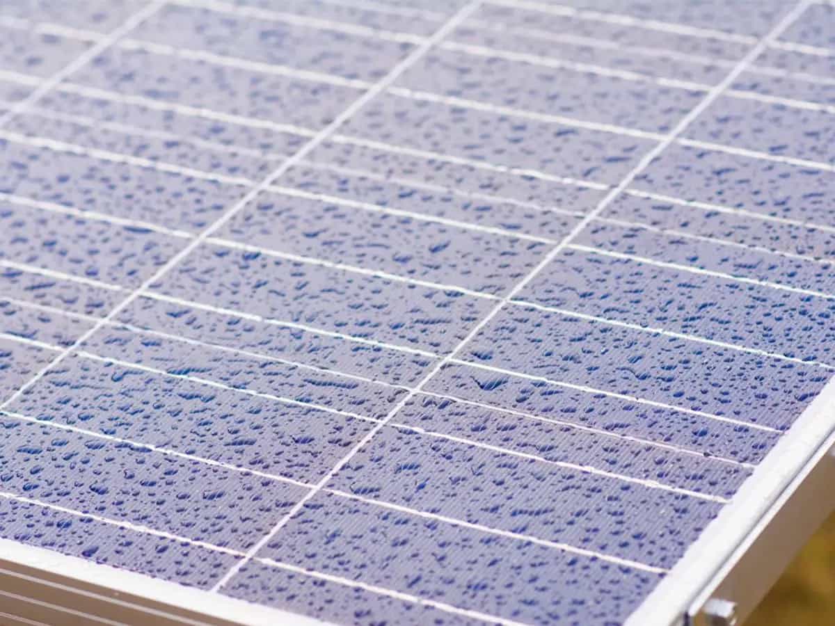 Pannelli solari che funzionano anche quando piove