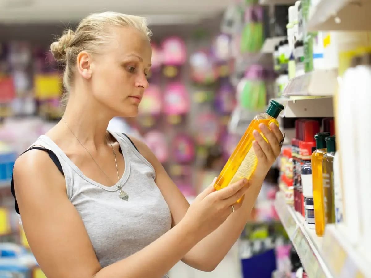 Che differenza c’è tra shampoo e balsamo?