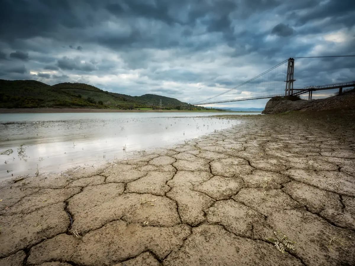 acqua laghi siccita