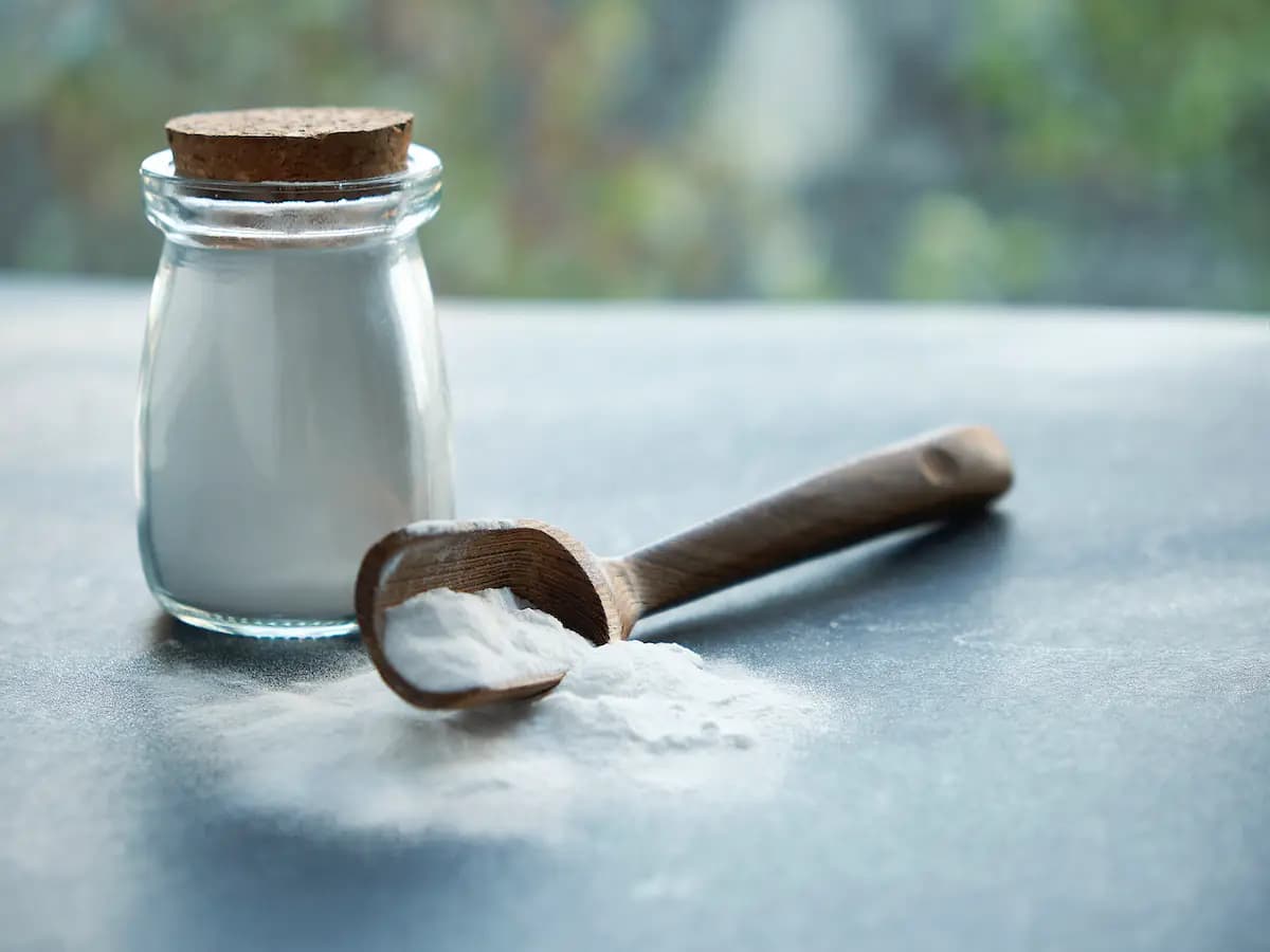 Deodorante fatto in casa con il bicarbonato: come produrlo